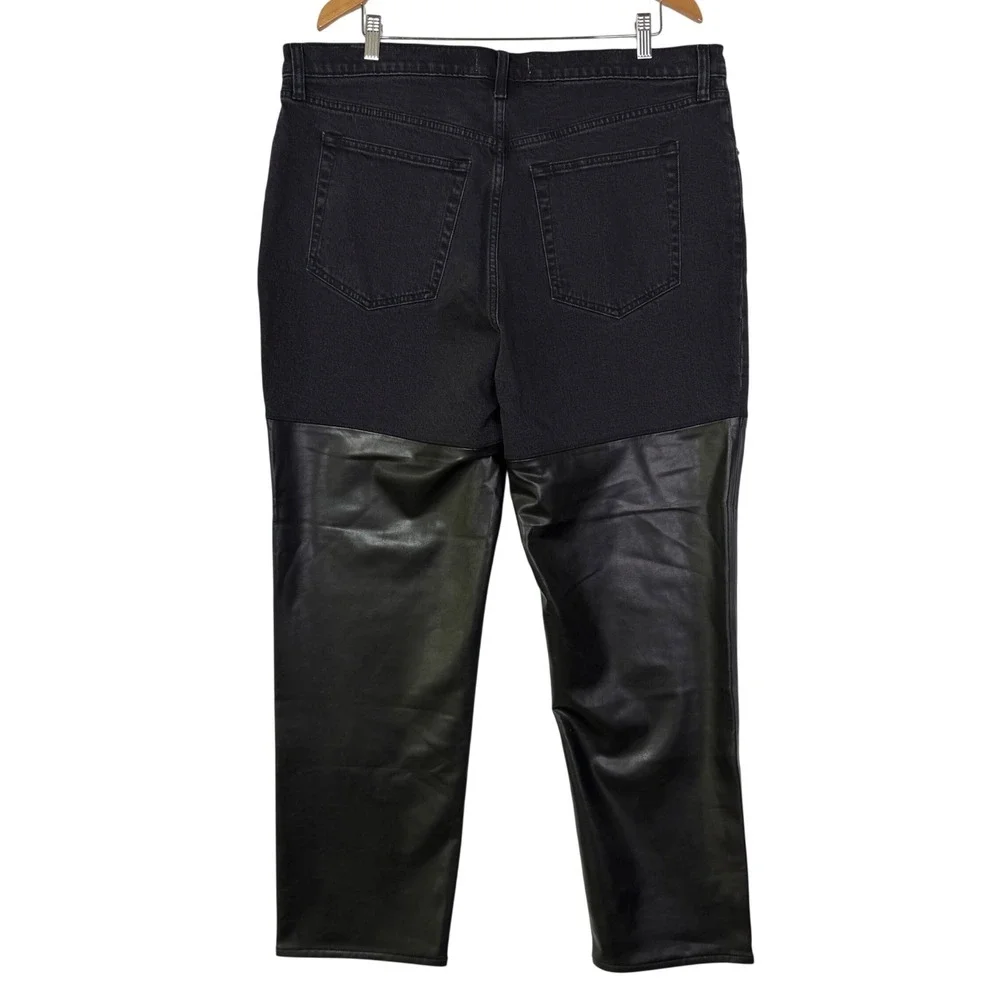 Abercrombie Womens size 18 Black 90s Straight Jeans Faux‎ Leather High Rise